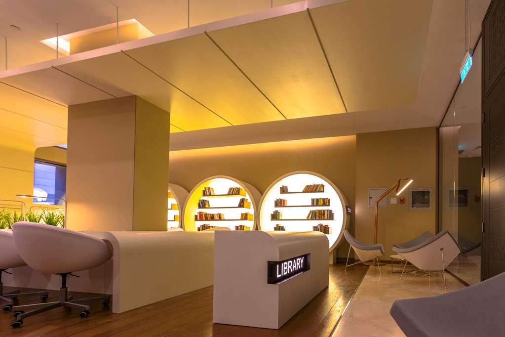 Four Points By Sheraton Production City, Dubaj Udogodnienia zdjęcie