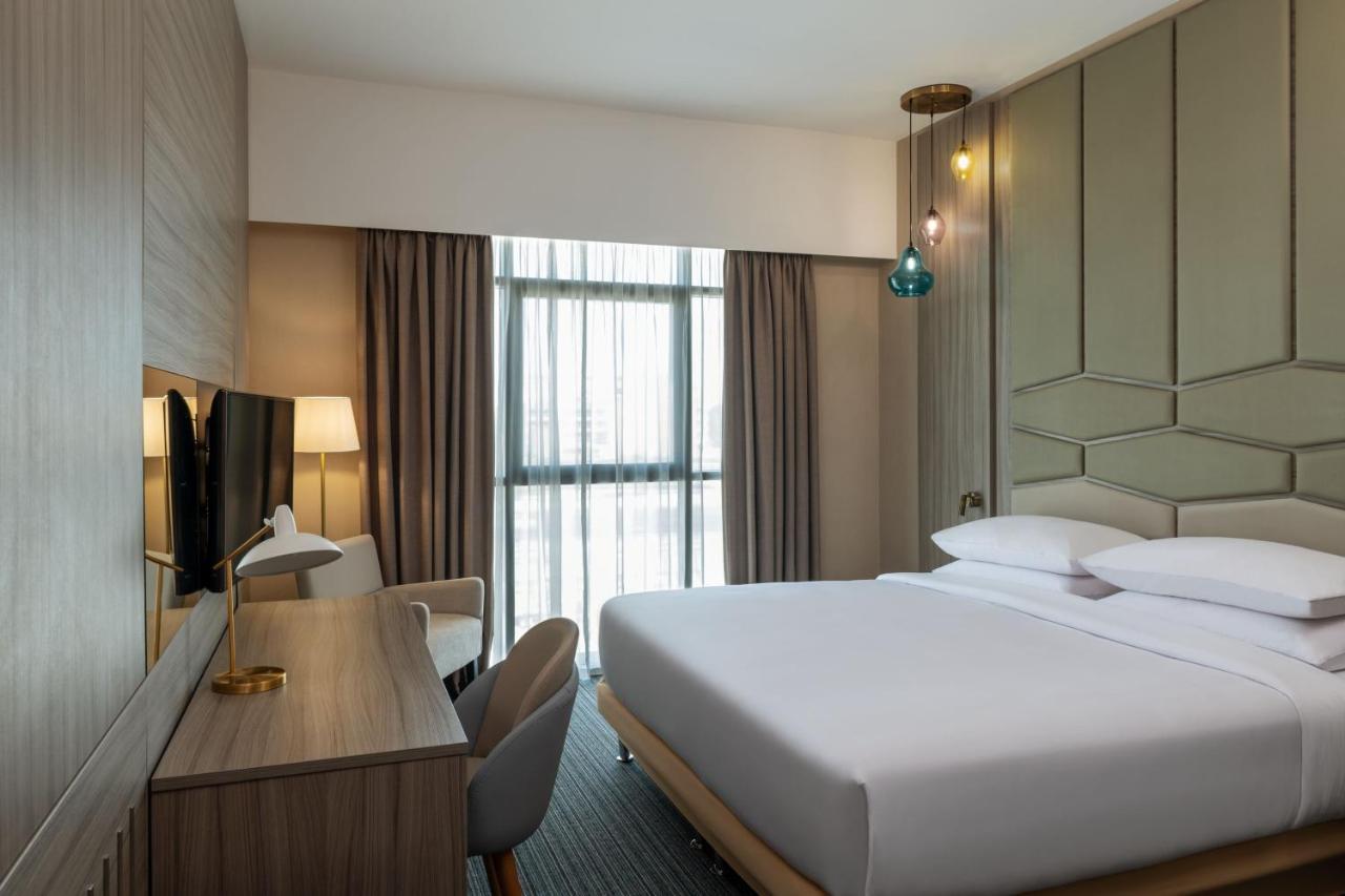 Four Points By Sheraton Production City, Dubaj Zewnętrze zdjęcie