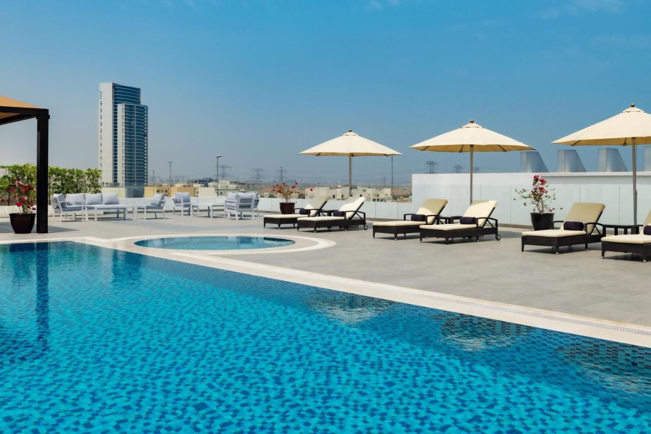 Four Points By Sheraton Production City, Dubaj Zewnętrze zdjęcie